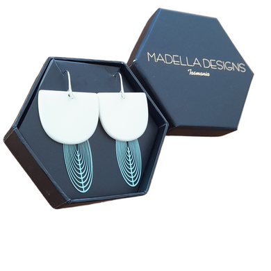 New design elegant Huxley dangles